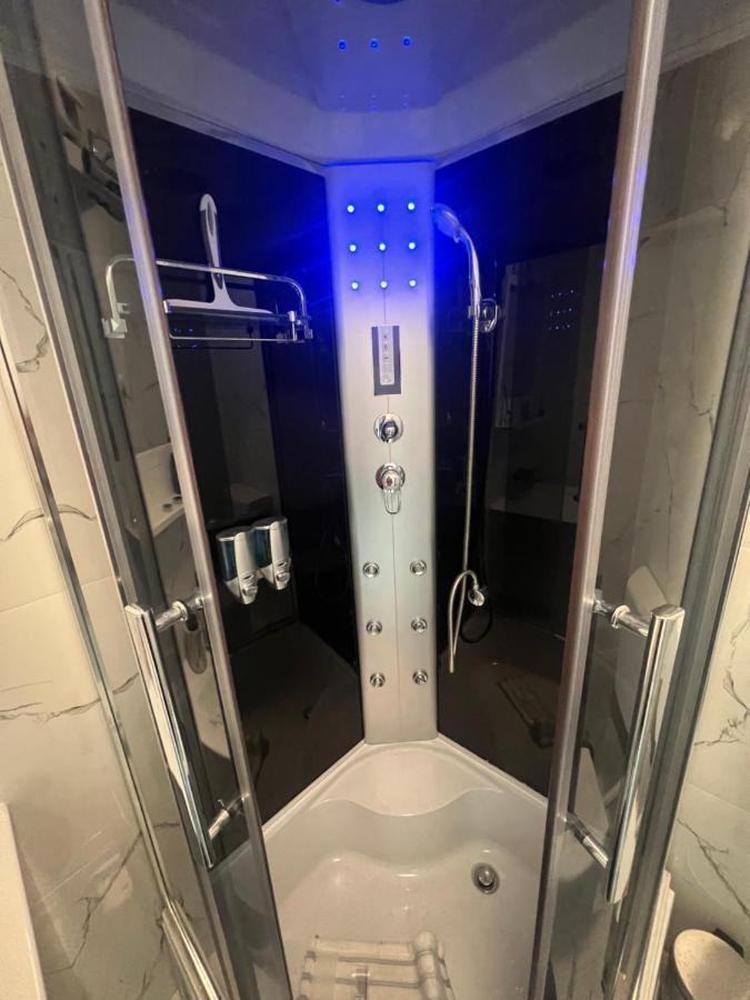 Apartman Paola - Massage Chair- 0-24 Self Check In Out- Zupanja Exterior photo